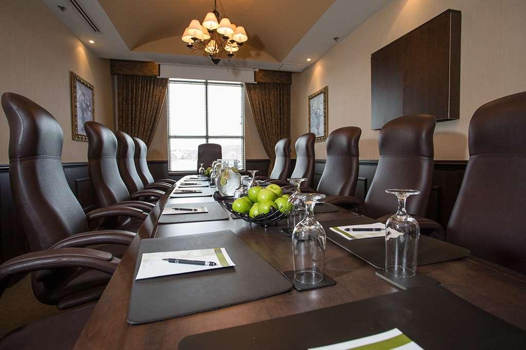 Hotel Vallea Bromont Facilities photo