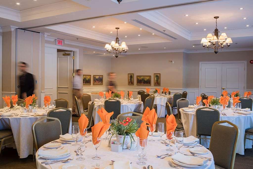 Hotel Vallea Bromont Restaurant photo