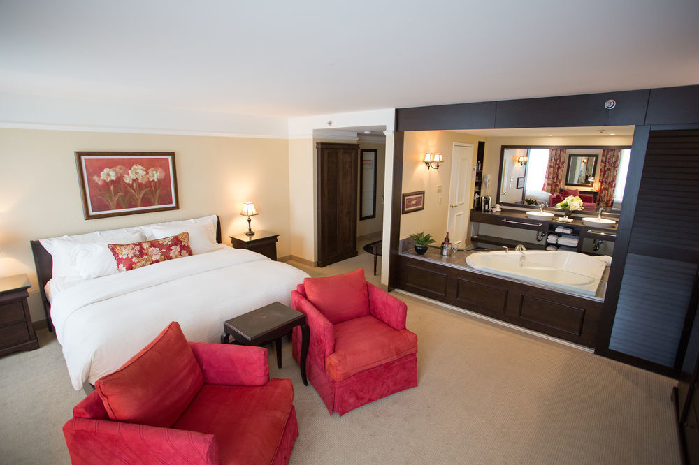 Hotel Vallea Bromont Exterior photo